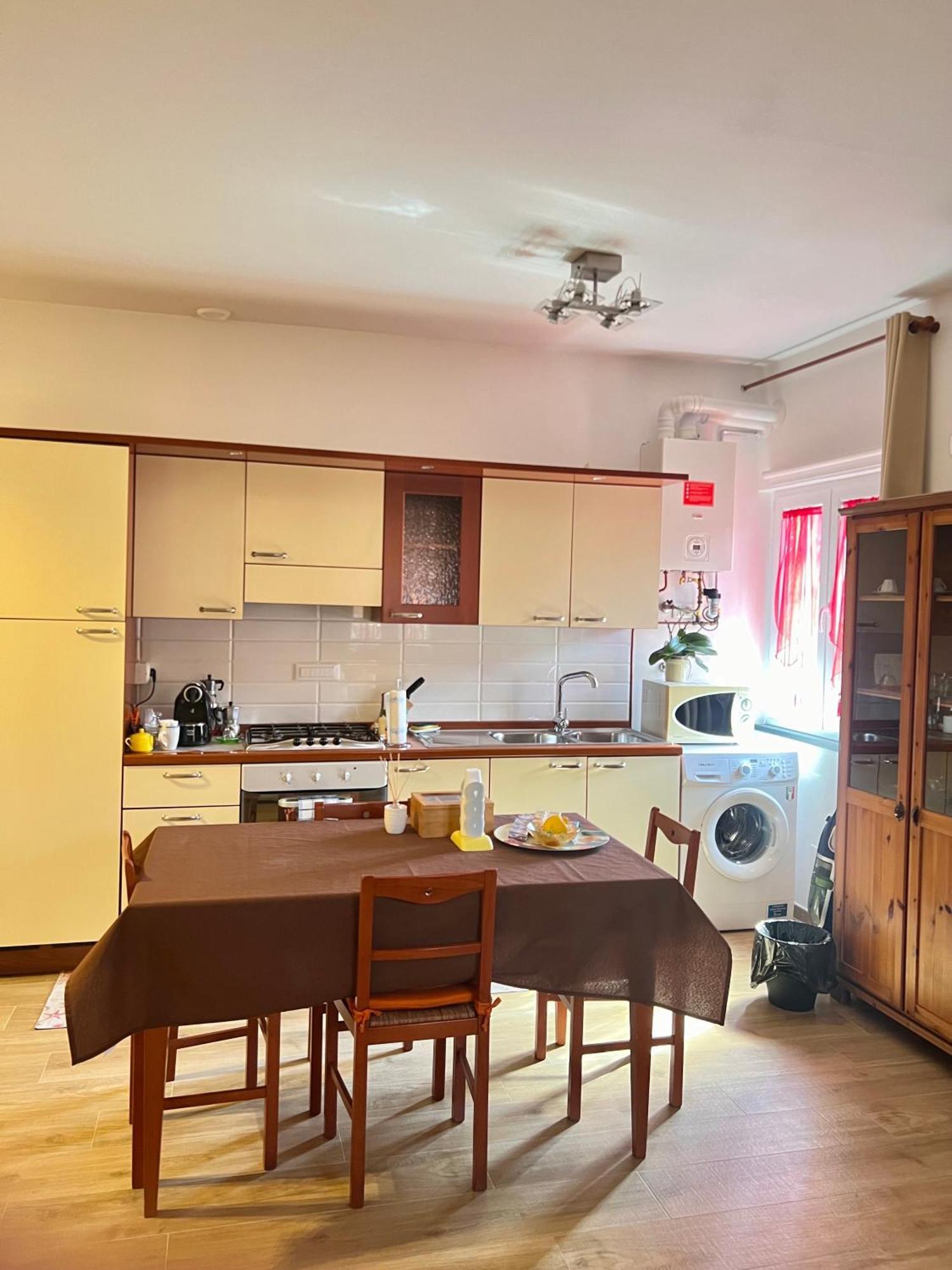 Giorgio'S Apartment Pisa Fiocina Экстерьер фото