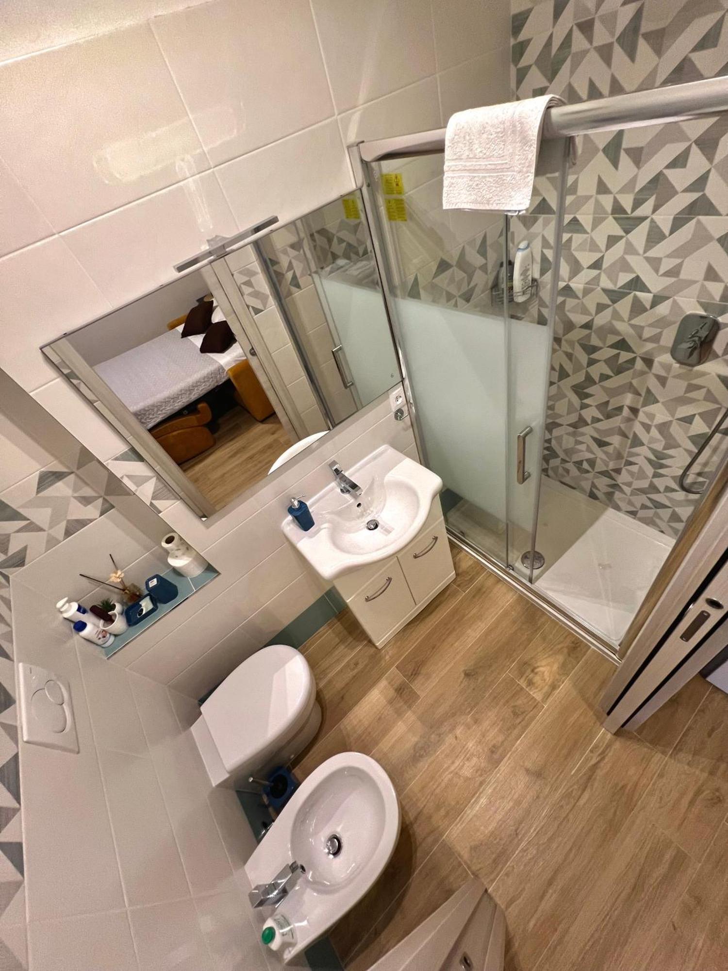 Giorgio'S Apartment Pisa Fiocina Экстерьер фото